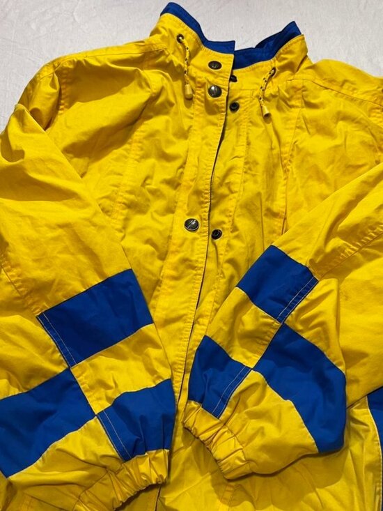 London Fog Other - Yellow London Fog XL Wind Breaker